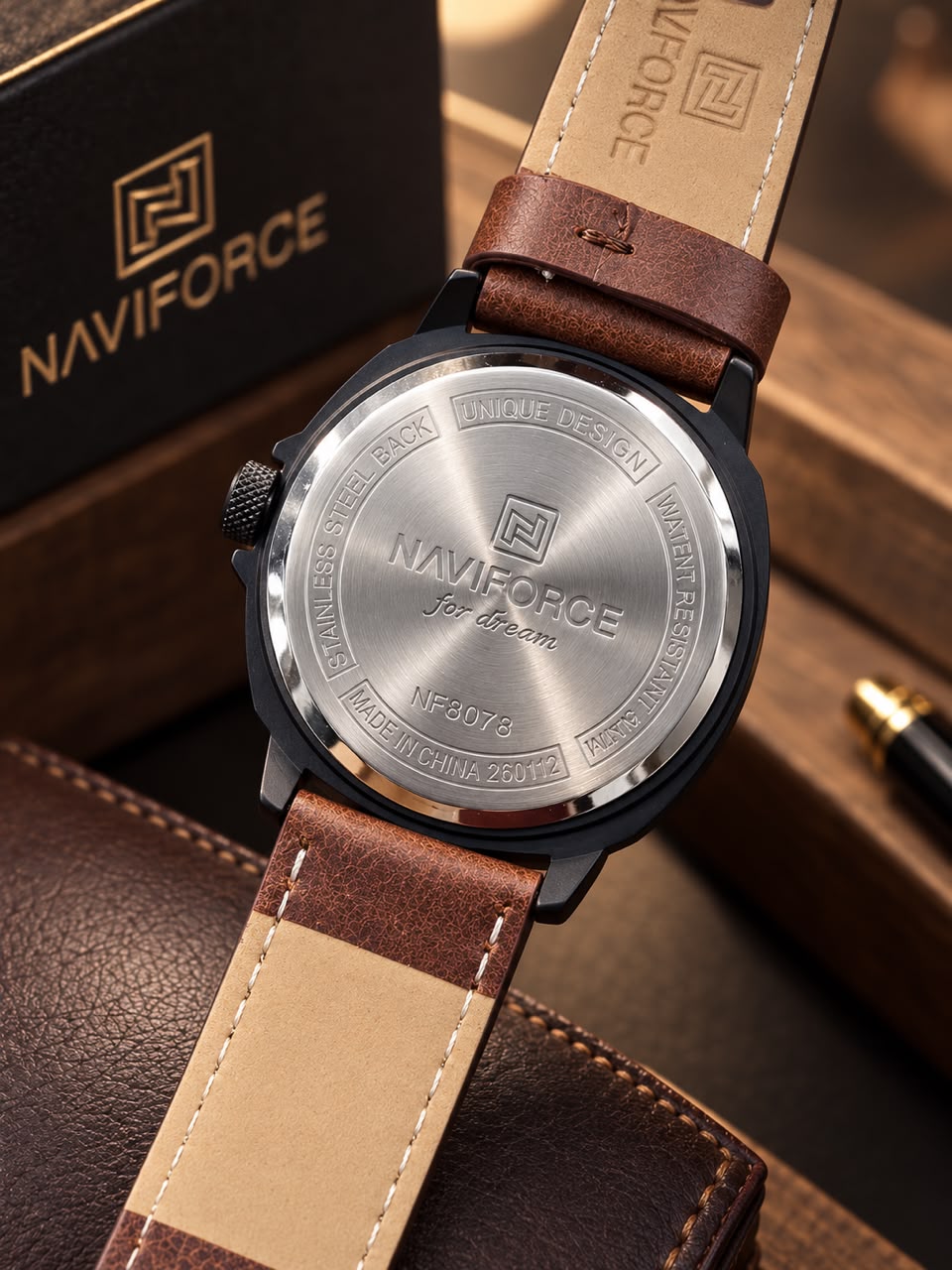 NaviForce  Analogue_Brown